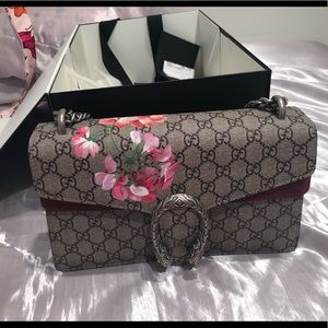 Gucci Dionysus small GG Blooms shoulder bag